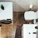 Cozy Special Pallady With Garden & Courtyard