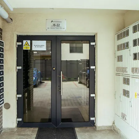 Cozy Special Pallady With Garden & Courtyard شقة *