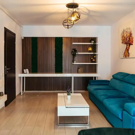 Cozy Special Pallady With Garden & Courtyard *