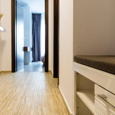 Cozy Special Pallady With Garden & Courtyard 아파트 부쿠레슈티