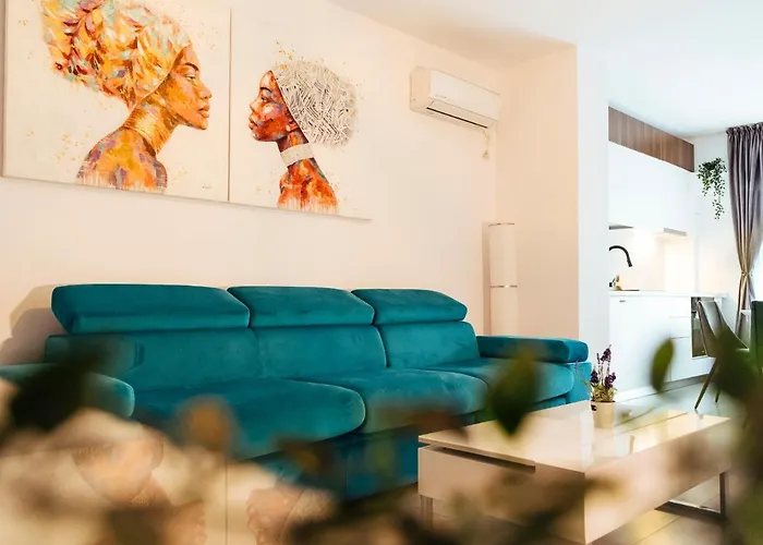 Daire Cozy Special Pallady With Garden & Courtyard