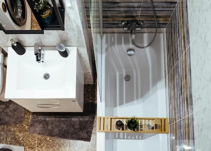 Cozy Special Pallady With Garden & Courtyard Apartament *