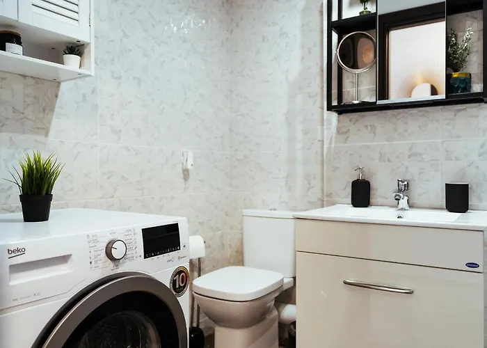 Daire Cozy Special Pallady With Garden & Courtyard Bükreş