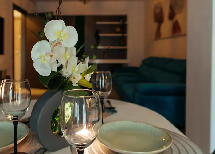 Cozy Special Pallady With Garden & Courtyard Daire