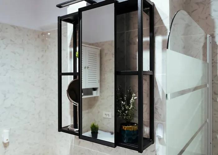 Daire Cozy Special Pallady With Garden & Courtyard Bükreş