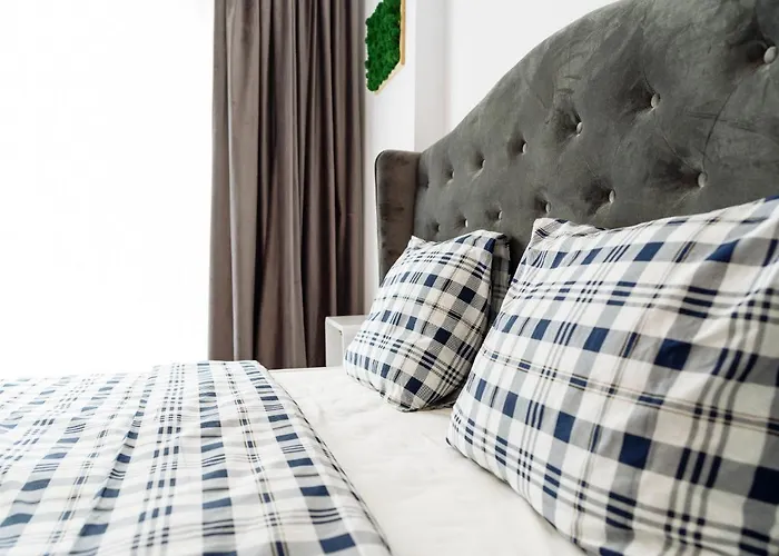 Cozy Special Pallady With Garden & Courtyard Daire