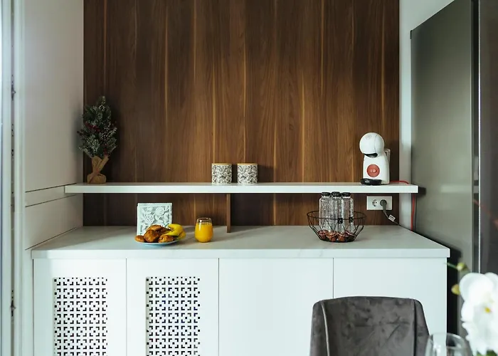 Cozy Special Pallady With Garden & Courtyard Apartament *