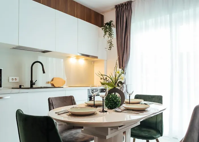 Cozy Special Pallady With Garden & Courtyard Daire