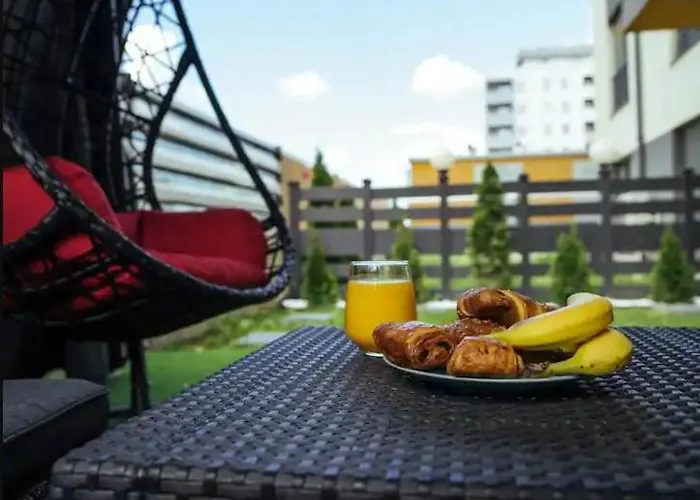 Cozy Special Pallady With Garden & Courtyard Bükreş