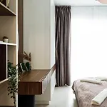 Cozy Special Pallady With Garden & Courtyard Apartment