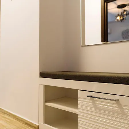 Cozy Special Pallady With Garden & Courtyard Bukarest
