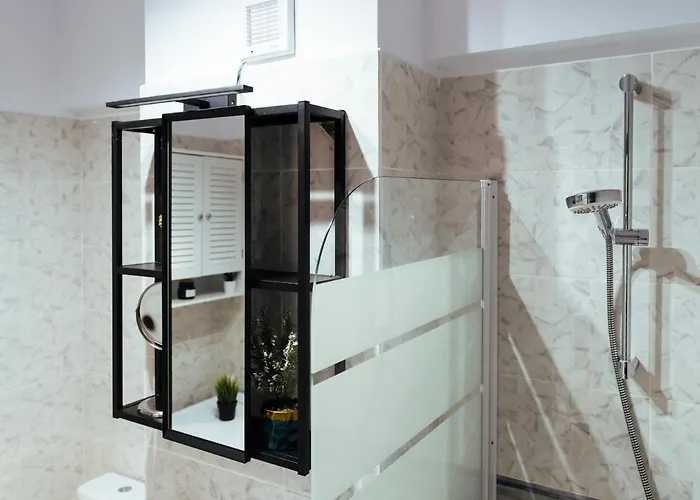 Apartamento Cozy Special Pallady With Garden & Courtyard