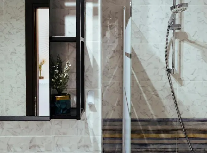 Cozy Special Pallady With Garden & Courtyard Apartamento